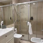 La Casa De Hermanas